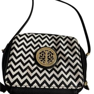 NWOT Claire's Black and White Crossbody Purse Bag